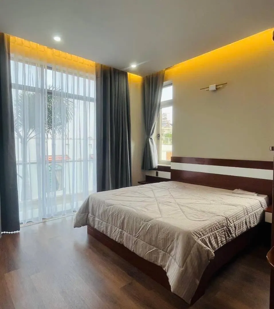Thuy Tien 84 Tran Phu Seaview Condotel Vung Tau Vietnam